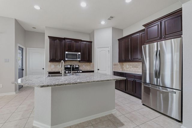 13203 Davenport Hills Lane, Humble, TX 77346