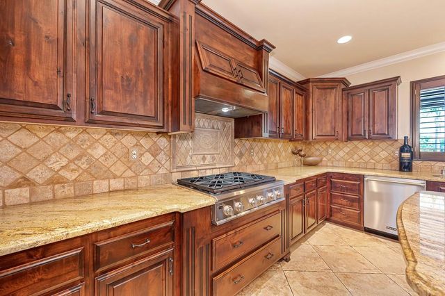 1721 Calabria Way, Roseville, CA 95747