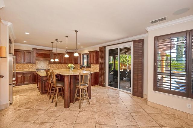 1721 Calabria Way, Roseville, CA 95747