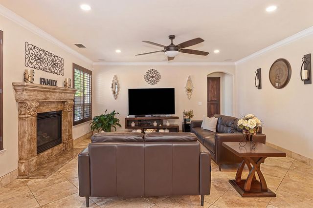 1721 Calabria Way, Roseville, CA 95747