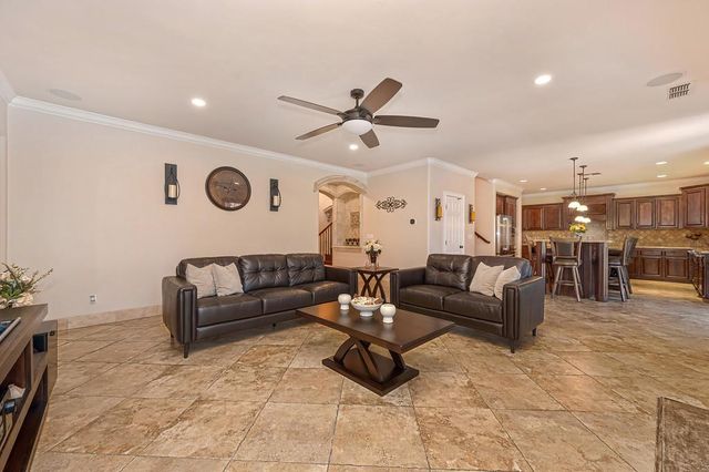 1721 Calabria Way, Roseville, CA 95747