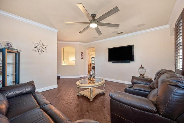 1721 Calabria Way, Roseville, CA 95747
