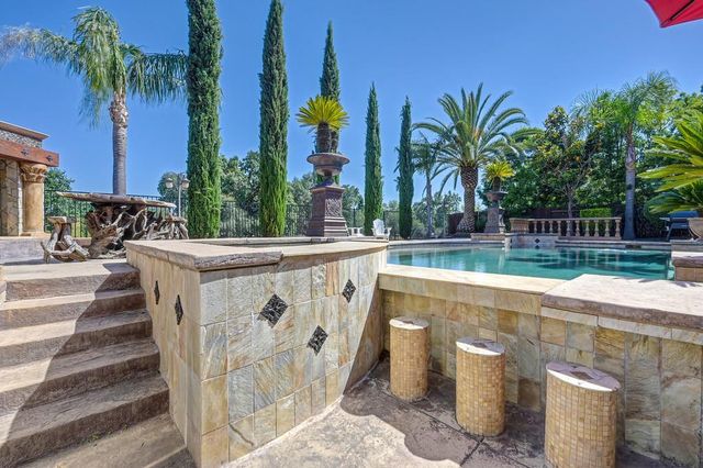 1721 Calabria Way, Roseville, CA 95747