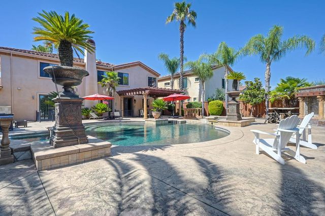 1721 Calabria Way, Roseville, CA 95747