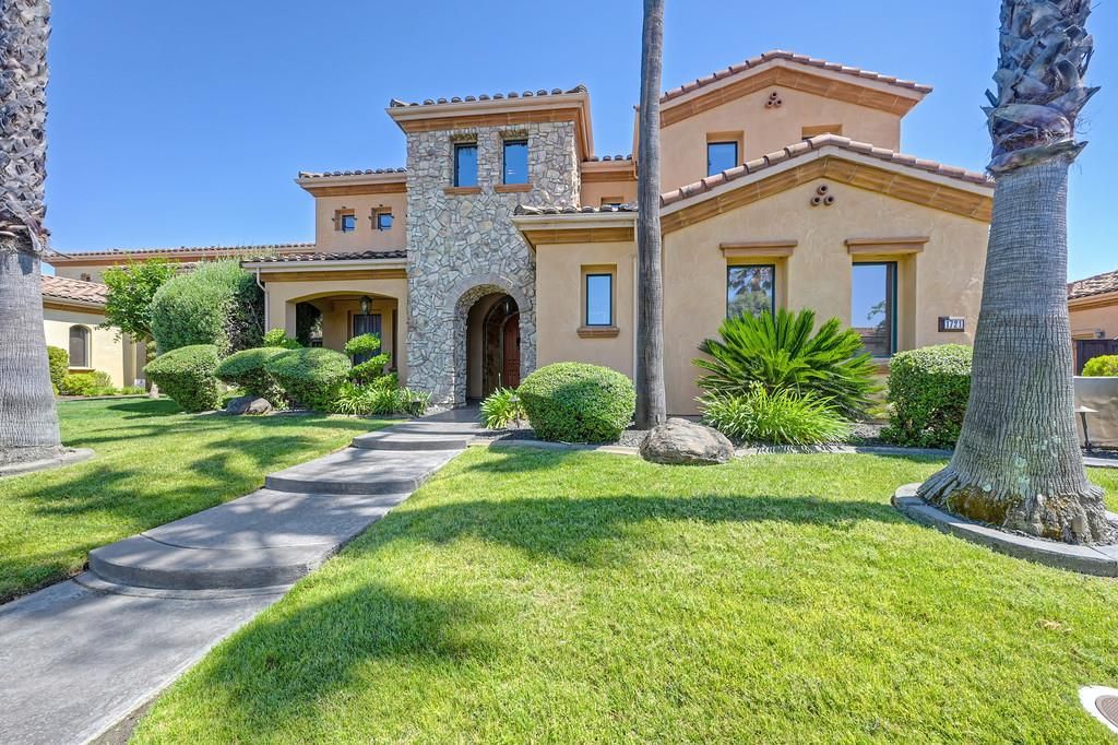 1721 Calabria Way, Roseville, CA 95747