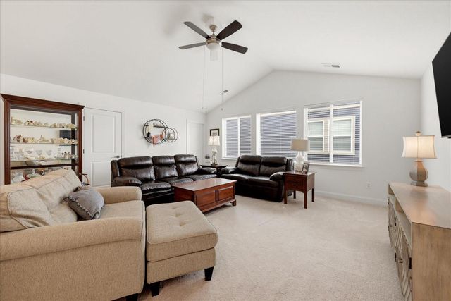 108 VICEROY WAY, Lake Frederick, VA 22630