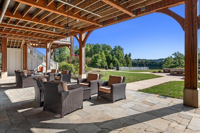 108 VICEROY WAY, Lake Frederick, VA 22630