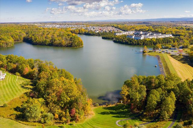108 VICEROY WAY, Lake Frederick, VA 22630