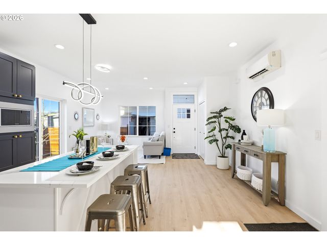 2636 Se Gladstone St, Portland, OR 97202