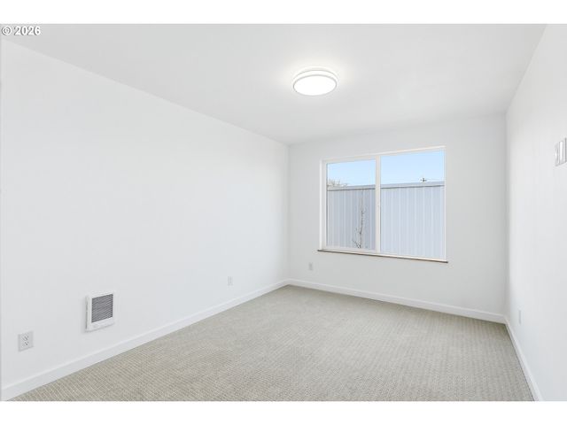 2636 Se Gladstone St, Portland, OR 97202