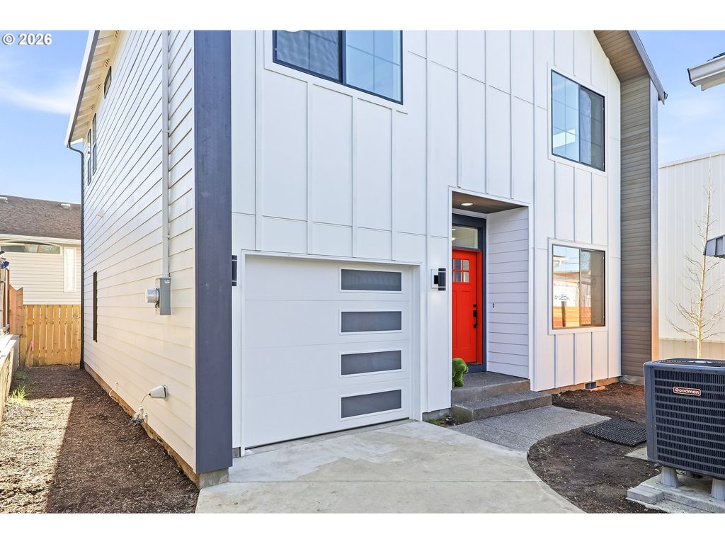 2636 Se Gladstone St, Portland, OR 97202