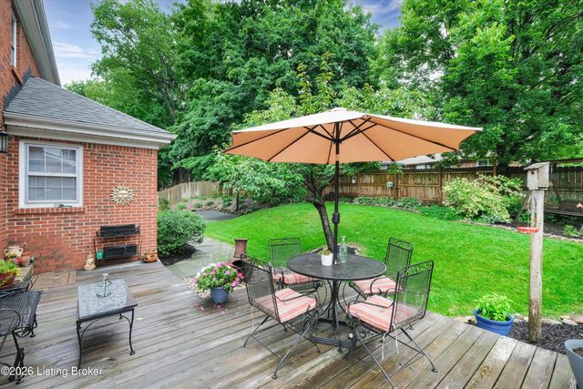 7109 Blazier Ct, Louisville, KY 40228