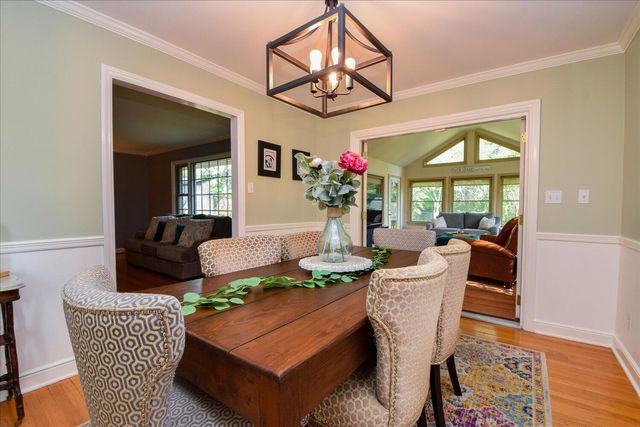 4743 Woodley DR, Roanoke, VA 24018