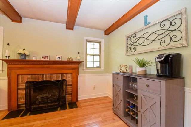 4743 Woodley DR, Roanoke, VA 24018