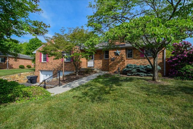 4743 Woodley DR, Roanoke, VA 24018