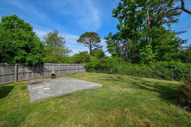 4743 Woodley DR, Roanoke, VA 24018