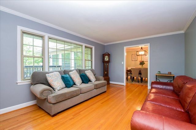 4743 Woodley DR, Roanoke, VA 24018