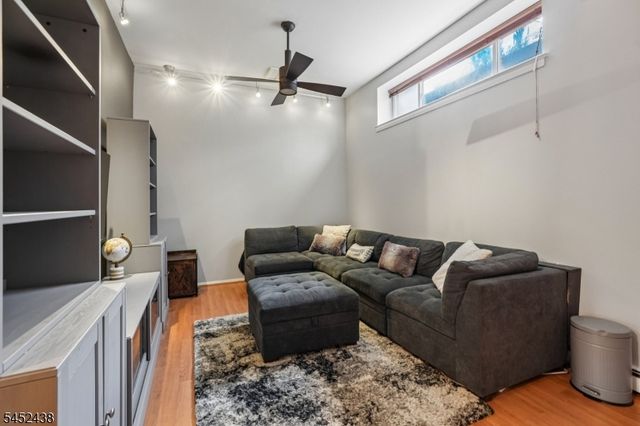 25 River Rd 3 B, Nutley Twp., NJ 07110