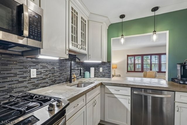 25 River Rd 3 B, Nutley Twp., NJ 07110