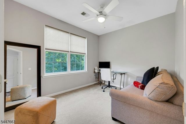 905 Brook Hollow Dr 905, Hanover Twp., NJ 07981