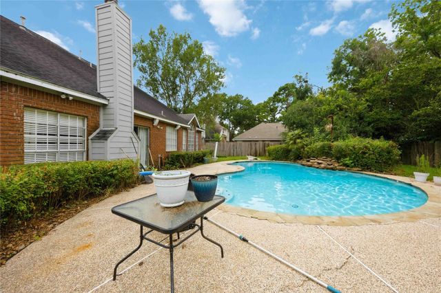 7406 Marble Glen Lane, Houston, TX 77095