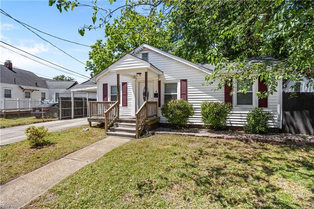 9 Quackenbush PL, Portsmouth, VA 23702