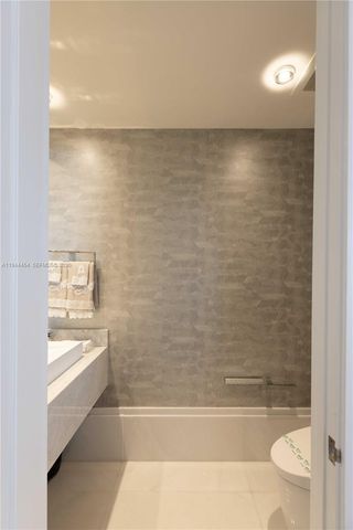 18555 Collins Ave 4601, Sunny Isles Beach, FL 33160