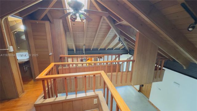 18350 SW 214th St, Miami, FL 33187