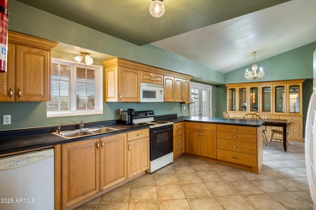 3190 W JASMINE Lane W, Snowflake, AZ 85937