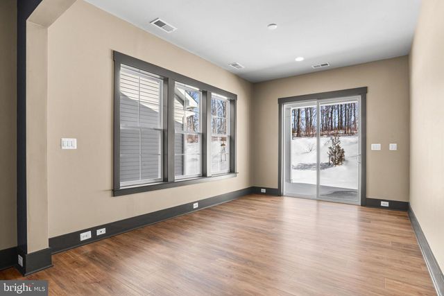395 QUIET CREEK DR, Gettysburg, PA 17325