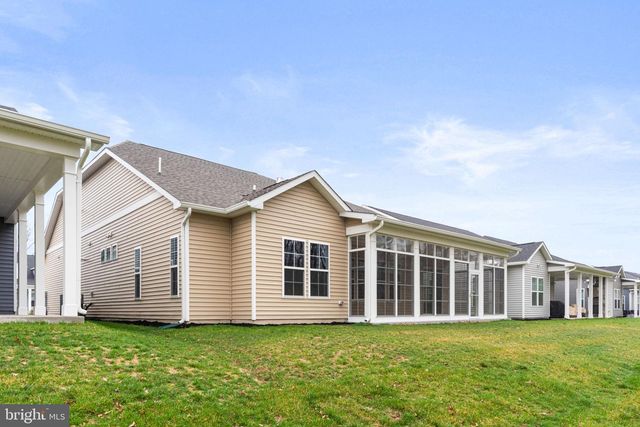 395 QUIET CREEK DR, Gettysburg, PA 17325