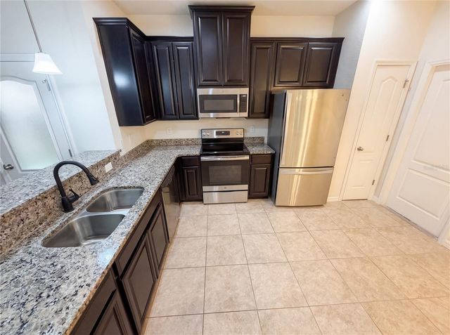 10844 VERAWOOD DRIVE, Riverview, FL 33579