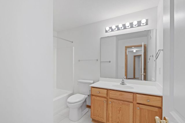 8202 Golden Valley Road, Golden Valley, MN 55427