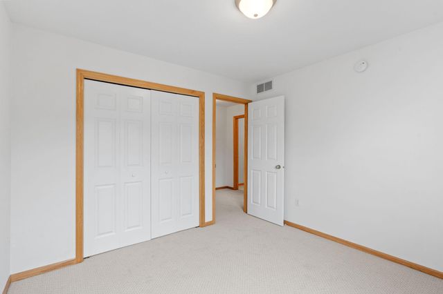 8202 Golden Valley Road, Golden Valley, MN 55427