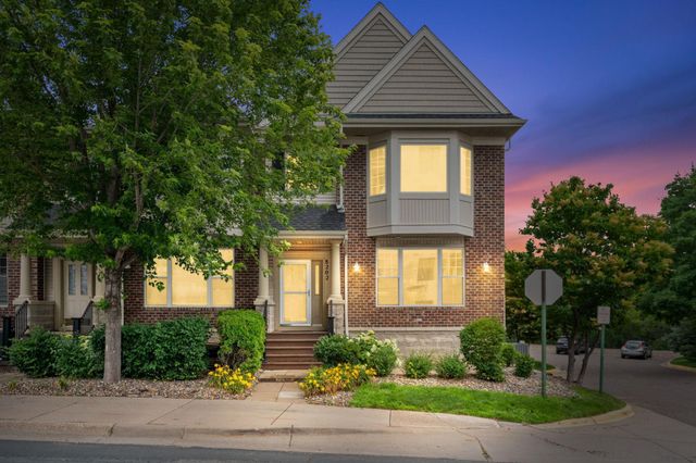 8202 Golden Valley Road, Golden Valley, MN 55427