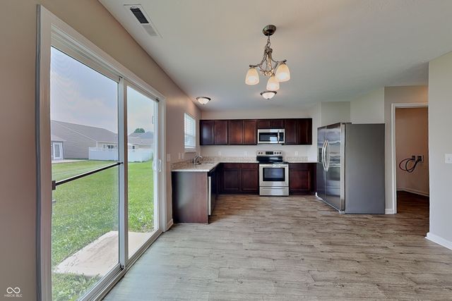 10904 Mansfield Way, Ingalls, IN 46048