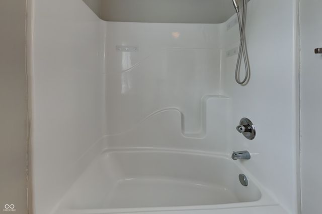 10904 Mansfield Way, Ingalls, IN 46048