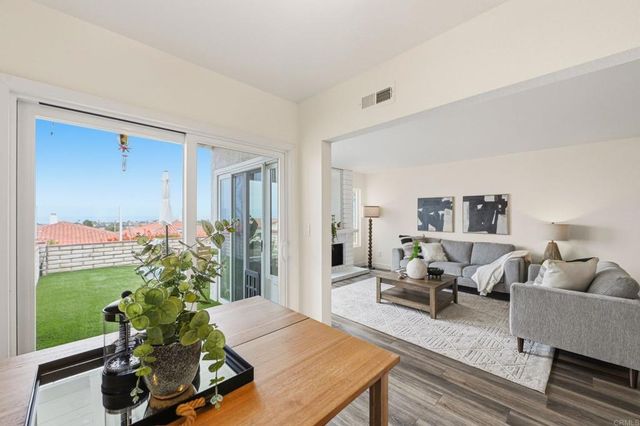6717 Clover Court, Carlsbad, CA 92011