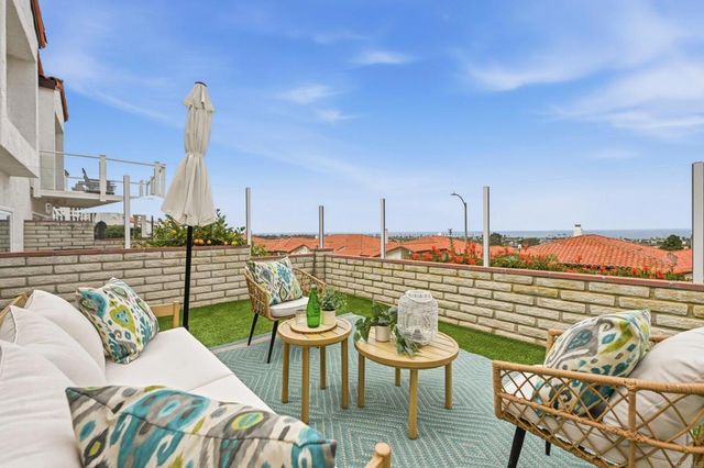 6717 Clover Court, Carlsbad, CA 92011
