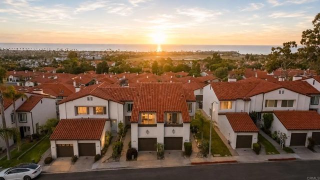 6717 Clover Court, Carlsbad, CA 92011