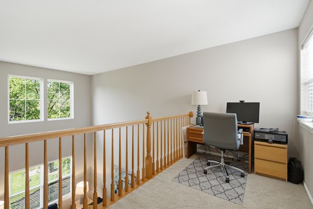 2975 Falling Waters Lane, Lindenhurst, IL 60046