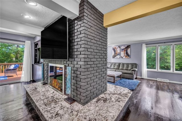 2655 Fairwood Drive, Pepper Pike, OH 44124