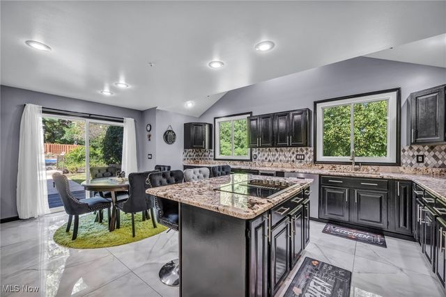 2655 Fairwood Drive, Pepper Pike, OH 44124