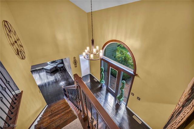 2655 Fairwood Drive, Pepper Pike, OH 44124