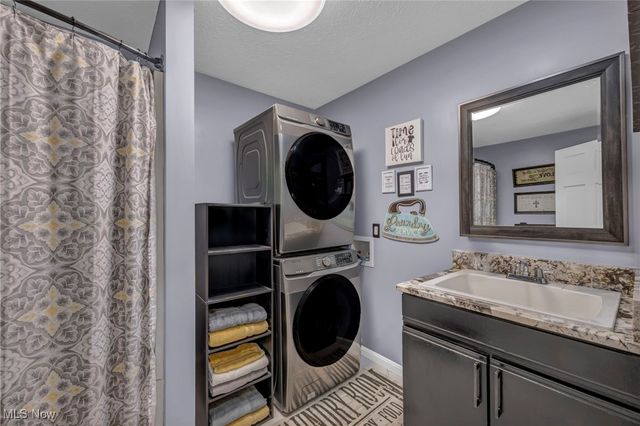 2655 Fairwood Drive, Pepper Pike, OH 44124