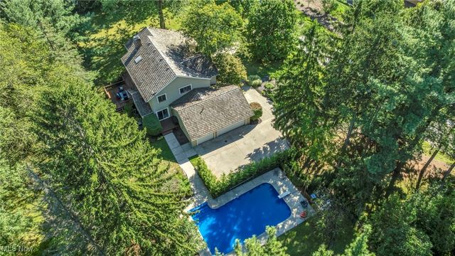 2655 Fairwood Drive, Pepper Pike, OH 44124