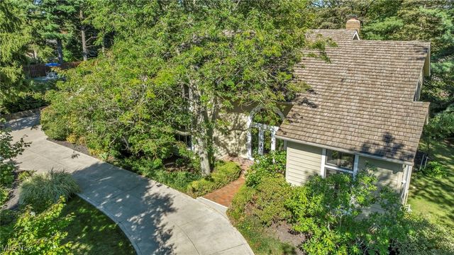 2655 Fairwood Drive, Pepper Pike, OH 44124