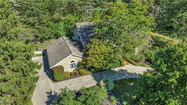 2655 Fairwood Drive, Pepper Pike, OH 44124