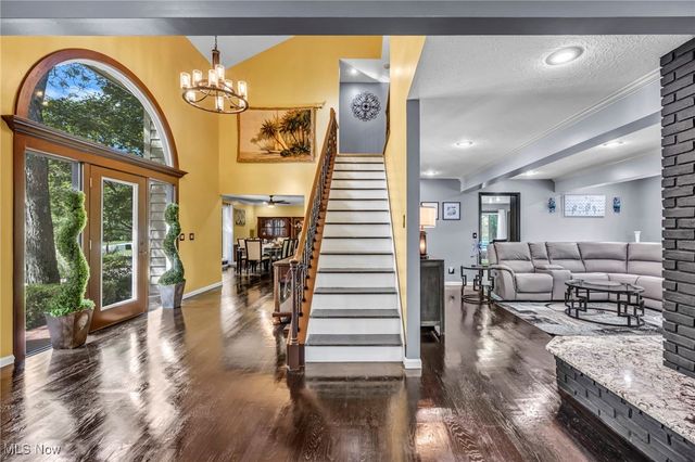 2655 Fairwood Drive, Pepper Pike, OH 44124