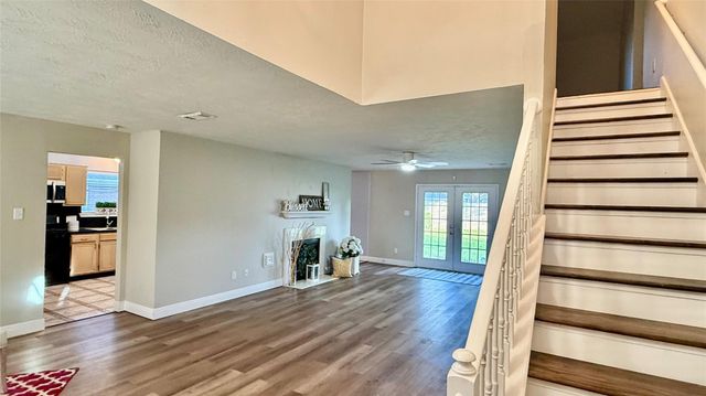 819 Foxborrough Lane, Missouri City, TX 77489